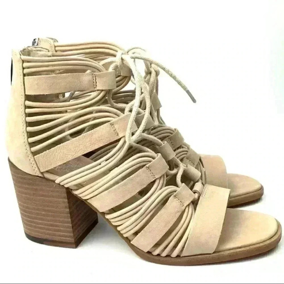 Vince Camuto Kaiann booties 5.5 moon beach Suede - Picture 1 of 8